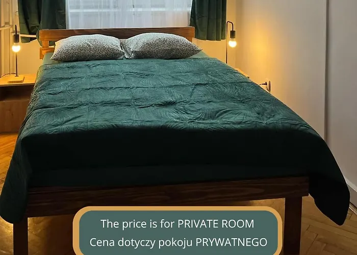 Private Rooms - Tom Hostel