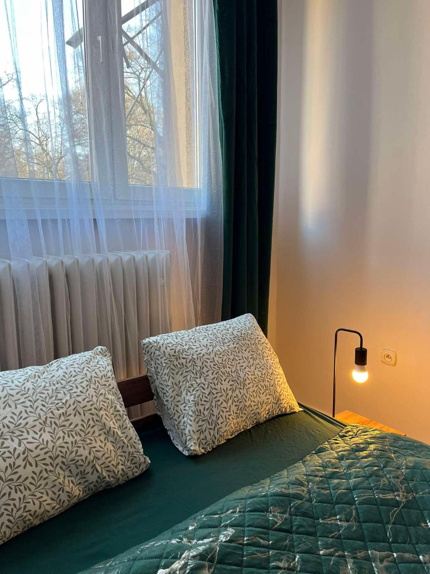Private - Tom Hostel *